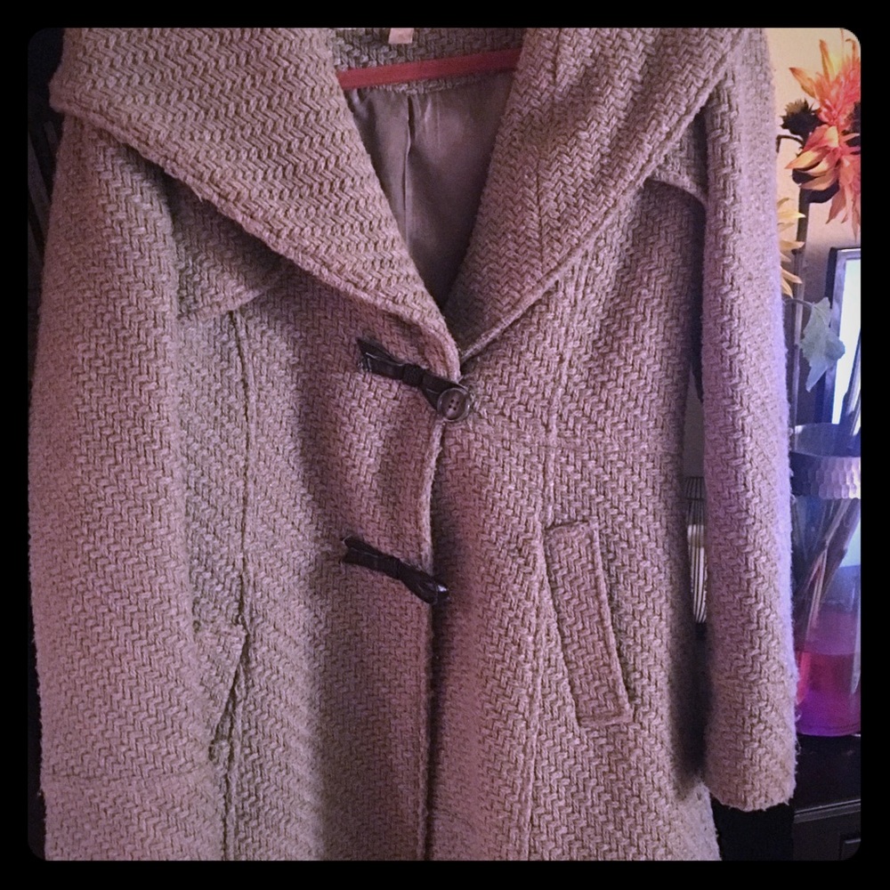 Cute grey above the knee length hooded coat